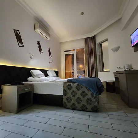 Cleopatra Hotell
