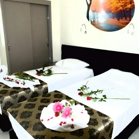 Hotel Cleopatra 3*
