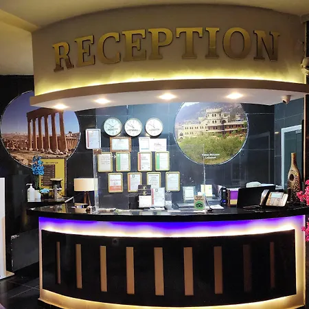 Hotel Cleopatra